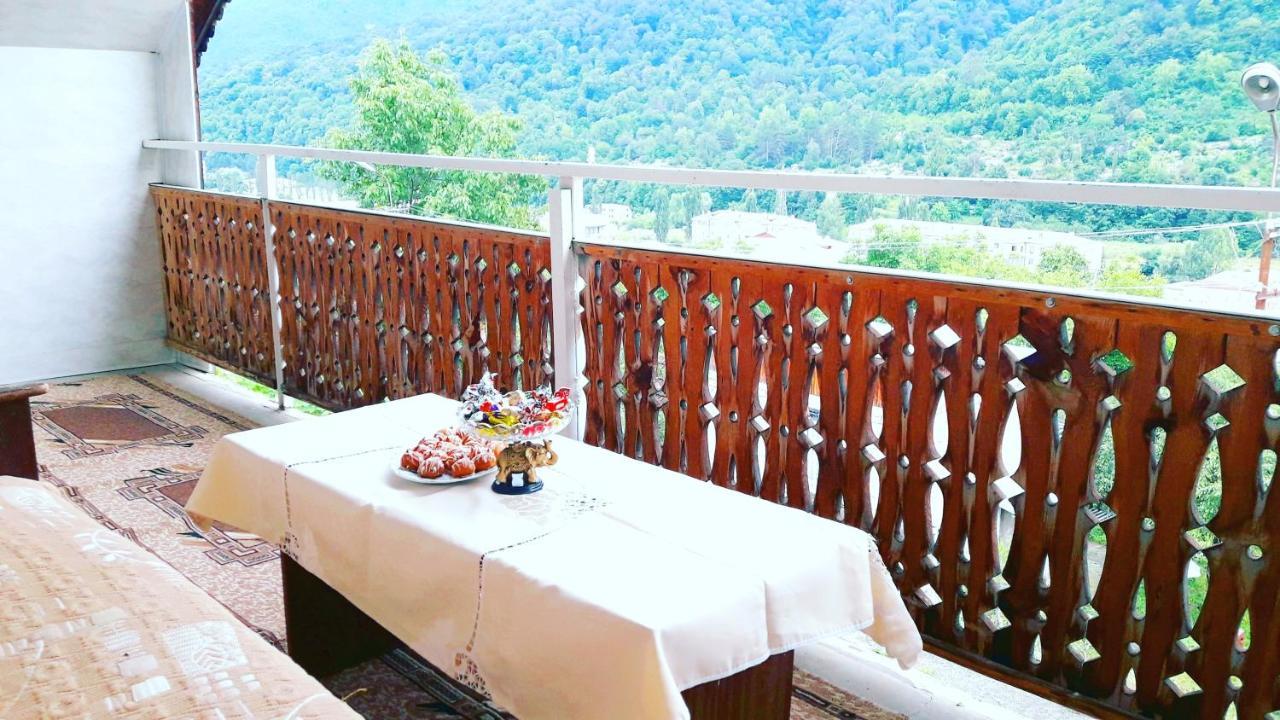 Hotel Bella Dilijan Exterior foto